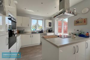 Kitchen- click for photo gallery
